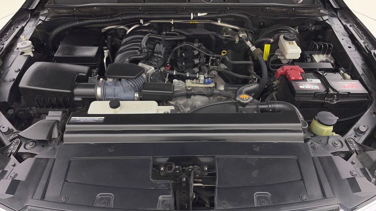 نيسان إكستيرا TITANIUM 2.5 | بدون دفعة مقدمة | اختبار القيادة في المنزل