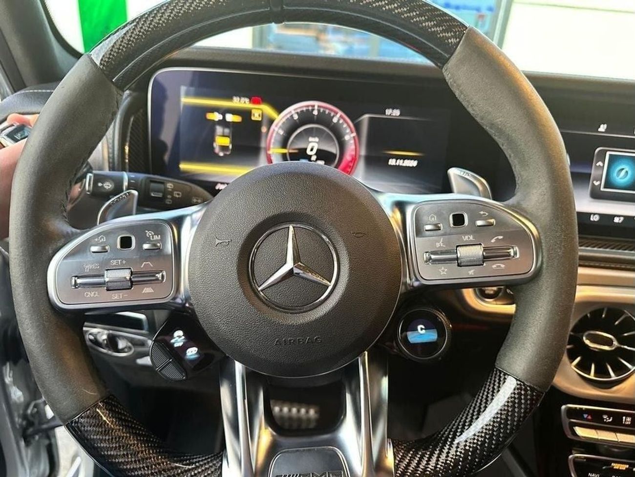 Mercedes-Benz G 63 AMG 4X4² Mercedes - Benz G63 AMG 2023  with service contract up to 60km