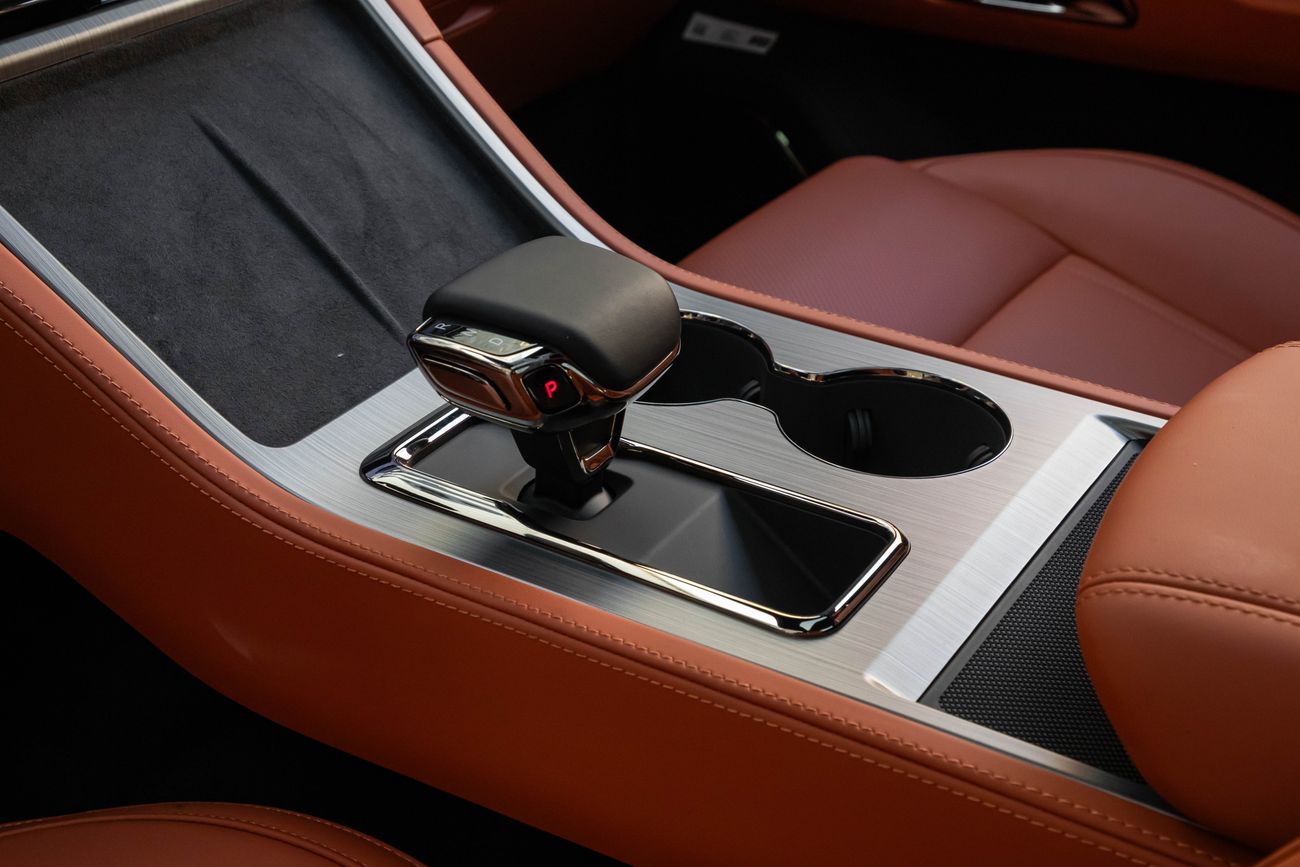 ROX 01 1 | 4,113 P.M | 0% Downpayment | Low Mileage!