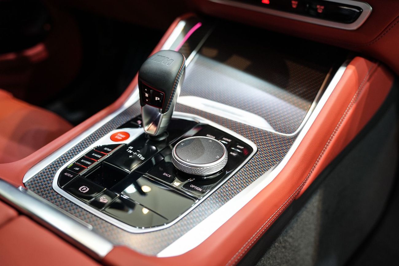 بي أم دبليو XM 2025 BMW XM Label, BRAND NEW, Bowers N Wilkins Audio, Dealer Warranty + Service!!