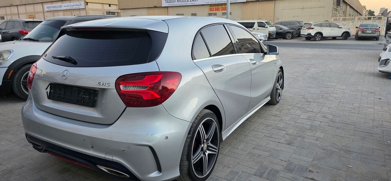 Mercedes-Benz A 250