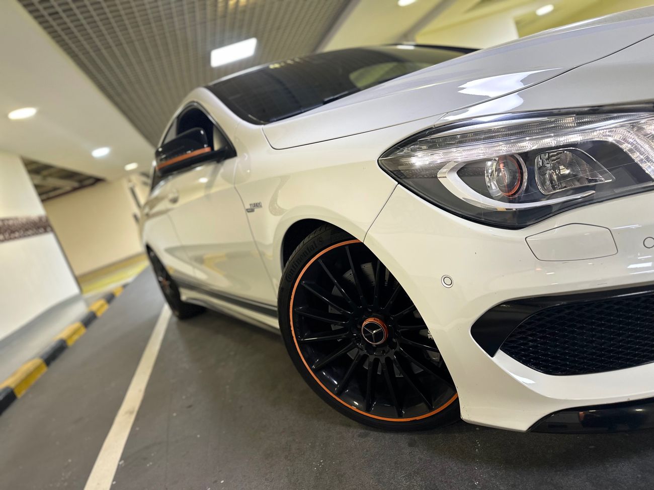 Mercedes-Benz CLA 45 AMG Std 2.0L ( CYL)