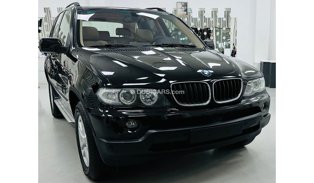 BMW X5 GCC .. Very Low Milegea .. V6 .. 3,0 L .. Perfect Condition