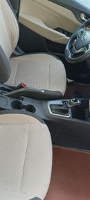 هيونداي أكسنت Mid 1.4L (107 HP)