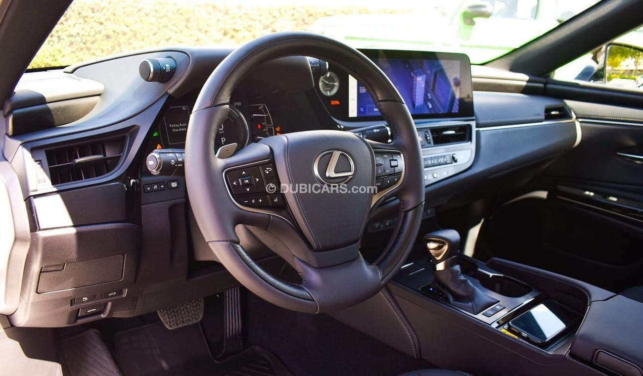Lexus ES 300 ES300H Hybrid. Local Registration + 10%