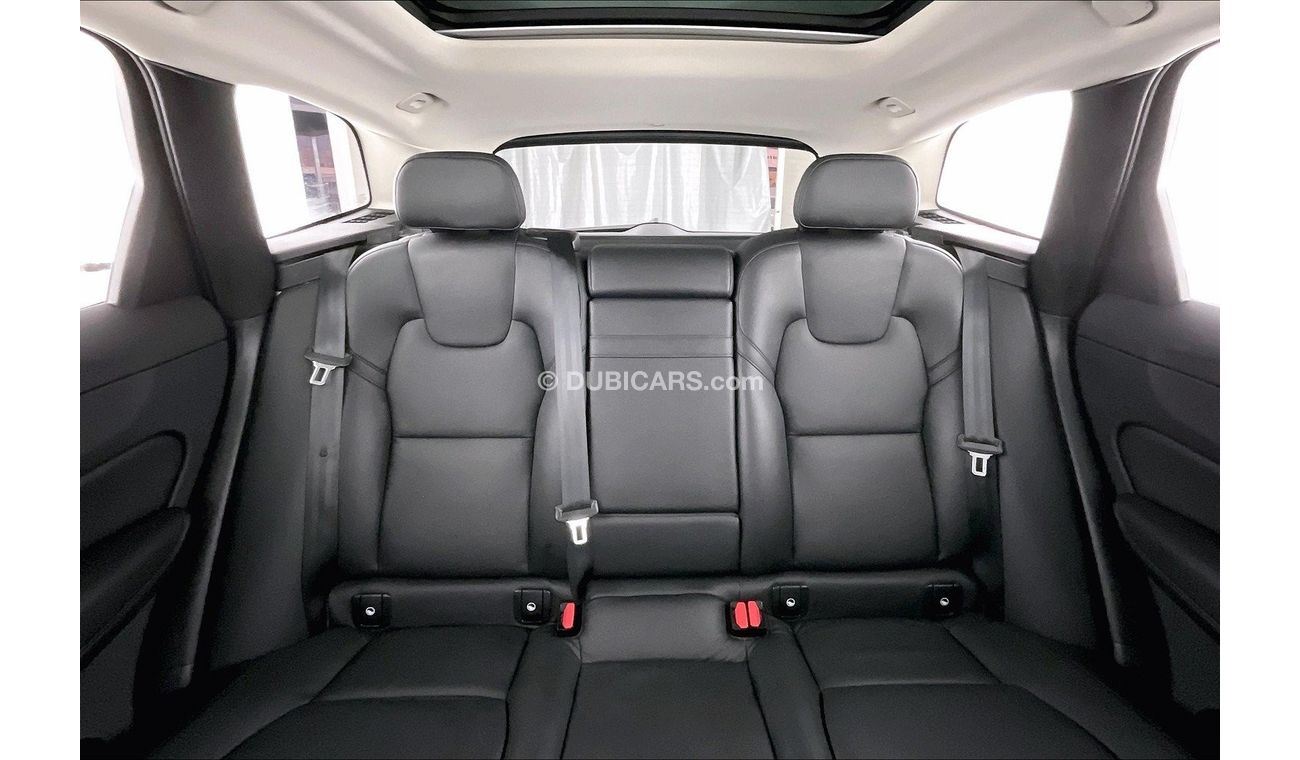 فولفو XC 60 B5 Momentum | سنة ضمان مجانية | 0 دفعة أولى | سياسة الإعادة بعد 7 أيام