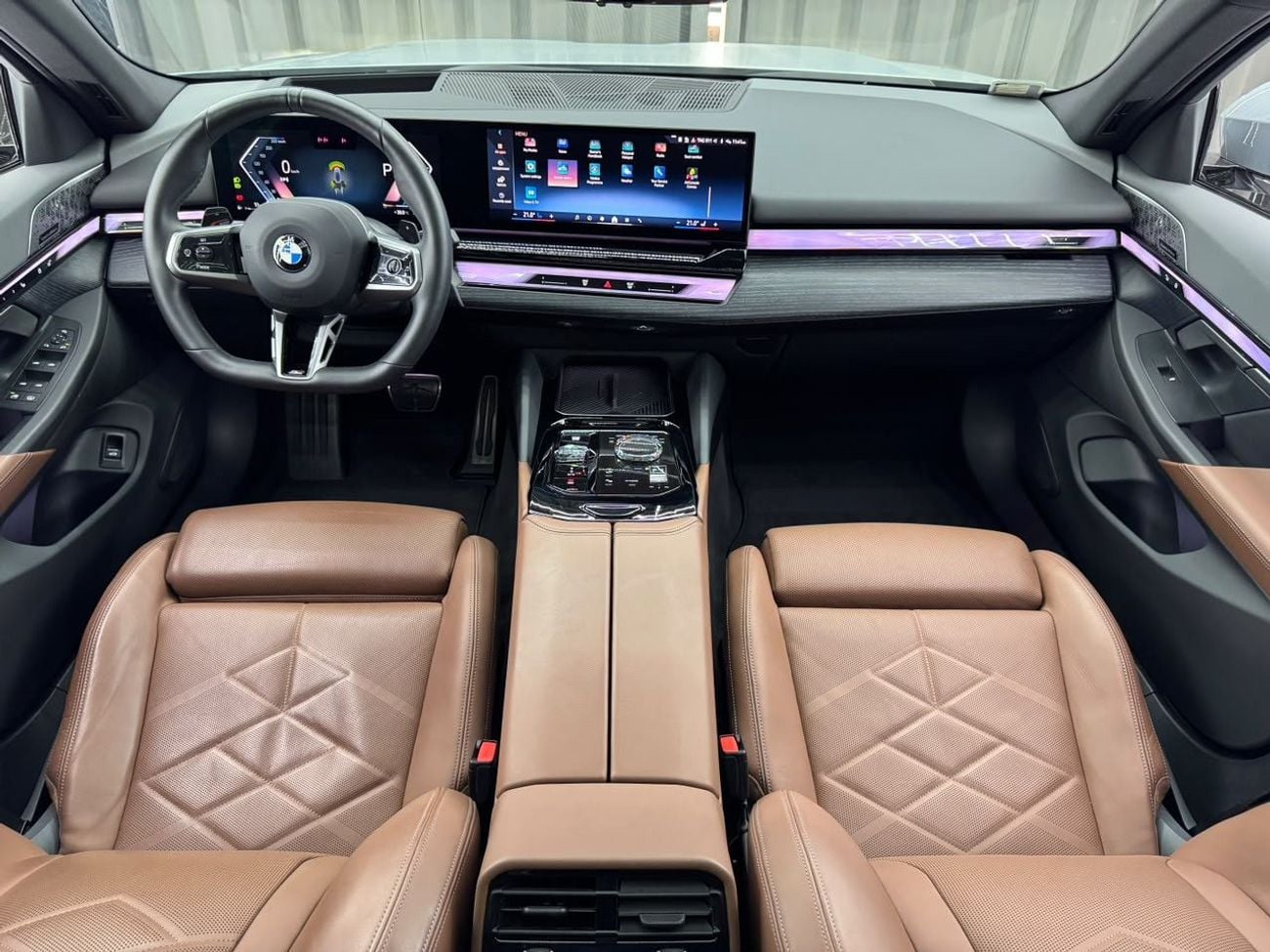 بي أم دبليو 530i M SPORT