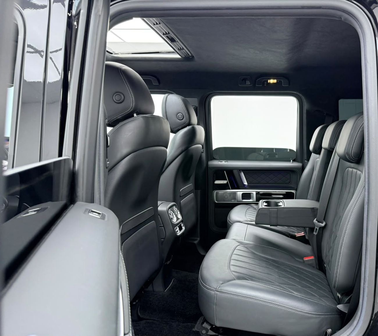مرسيدس بنز G 63 AMG ستاندارد 2019 Mercedes-AMG G 63, Warranty, Full Mercedes Service History, Japanese Specs