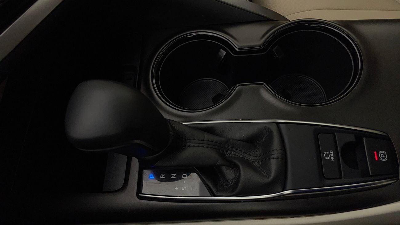 تويوتا كامري 2022 SE | AED 1082/Month | 0 DP | 30 Day Return | Warranty | Service History