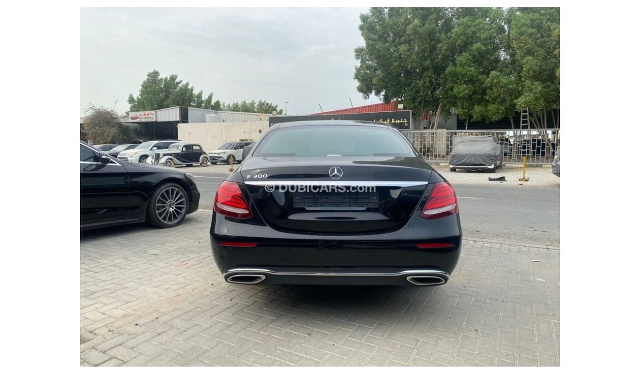 Mercedes-Benz E300 Mercedes-Benz E 300