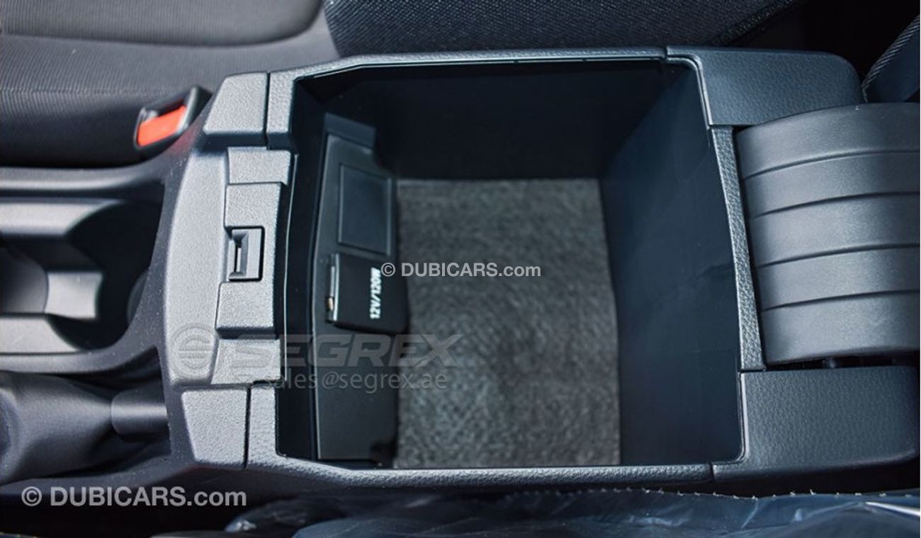 تويوتا كورولا محرك 1.6 الشكل الجديد للتسجيل و التصدير- السيارة في اوربا