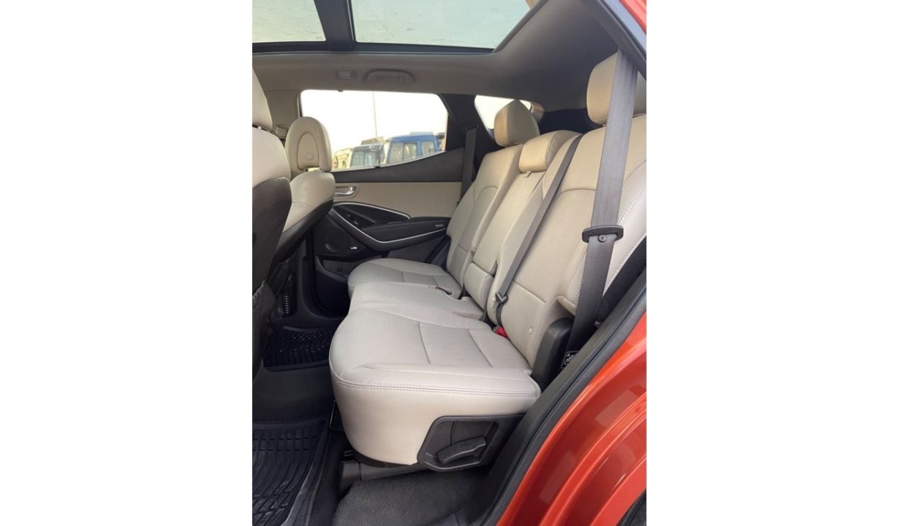 Hyundai Santa Fe 2017 HYUNDAI SANTAFE PANORAMIC 4CAMERA FULL OPTIONS