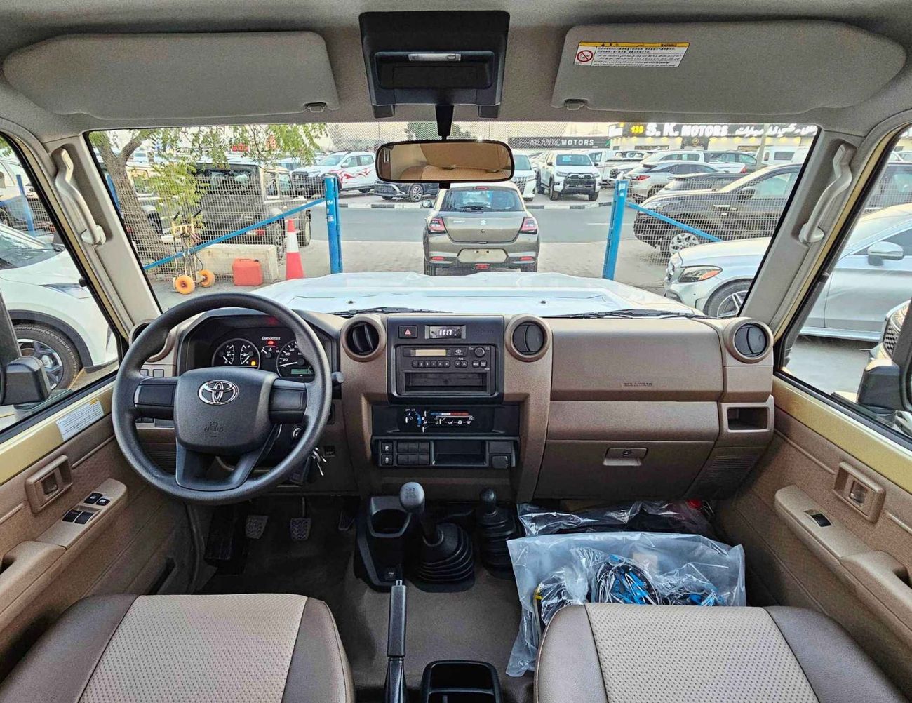 تويوتا لاند كروزر بيك آب LC79 / SINGLE CABIN / 2.8L V4 DIESEL M/T / SNORKEL / DIFF LOCK / 4WD (CODE # STD-E1)