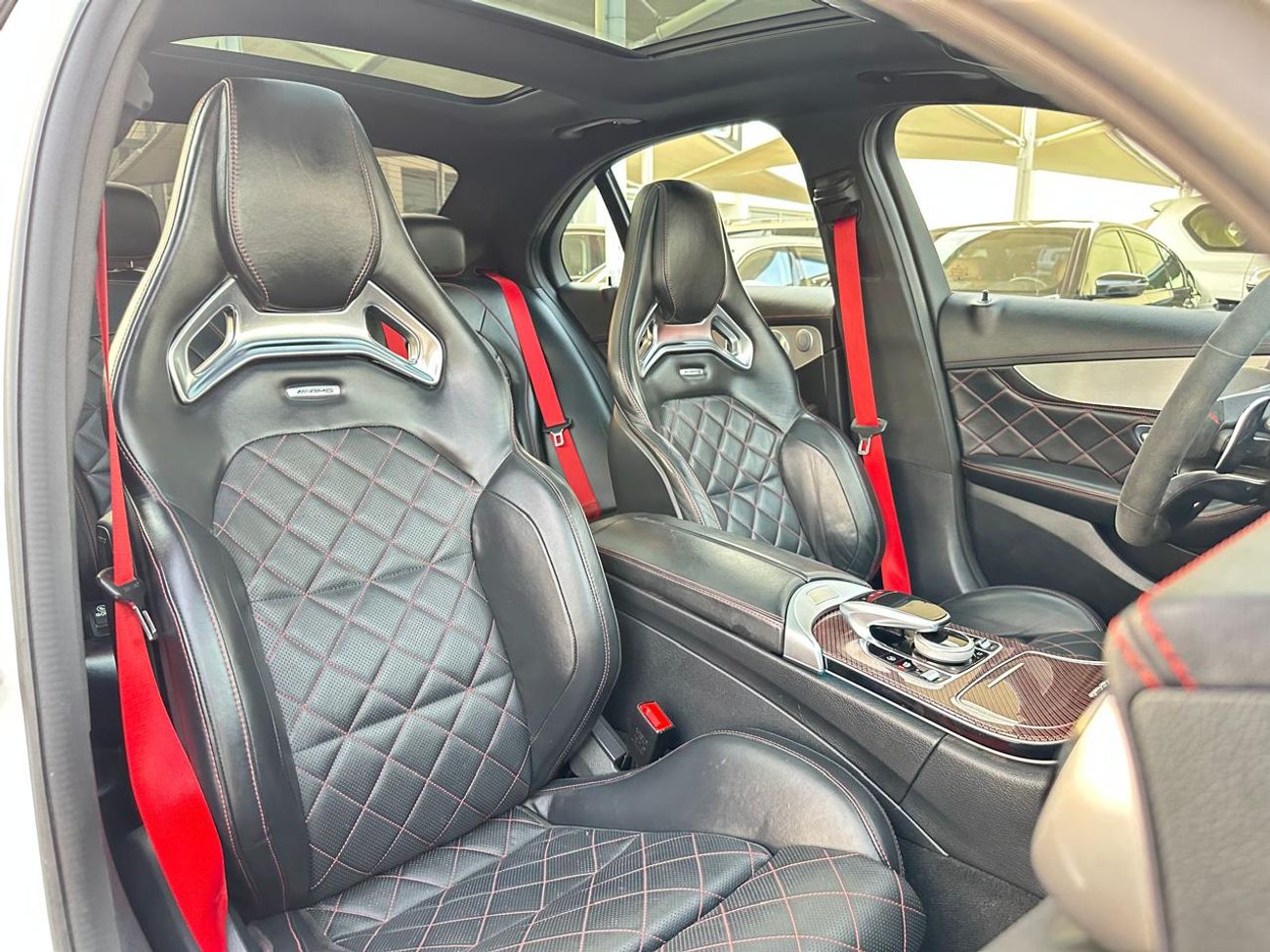 مرسيدس بنز C 63 S Mercedes C63 S AMG_2015_Gulf in excellent condition, no problems