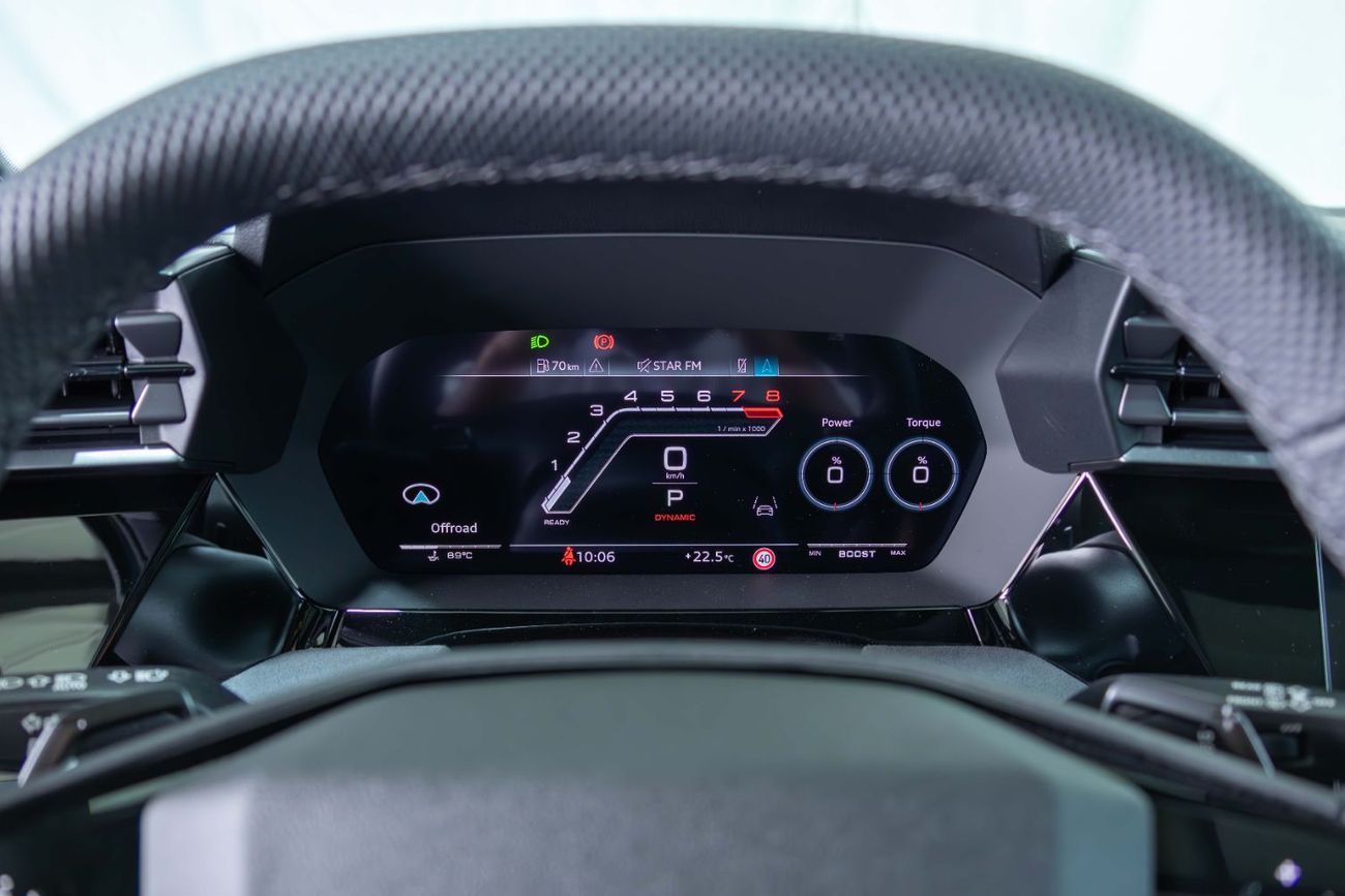 أودي RS3 TFSI quattro 2.5L Sportback