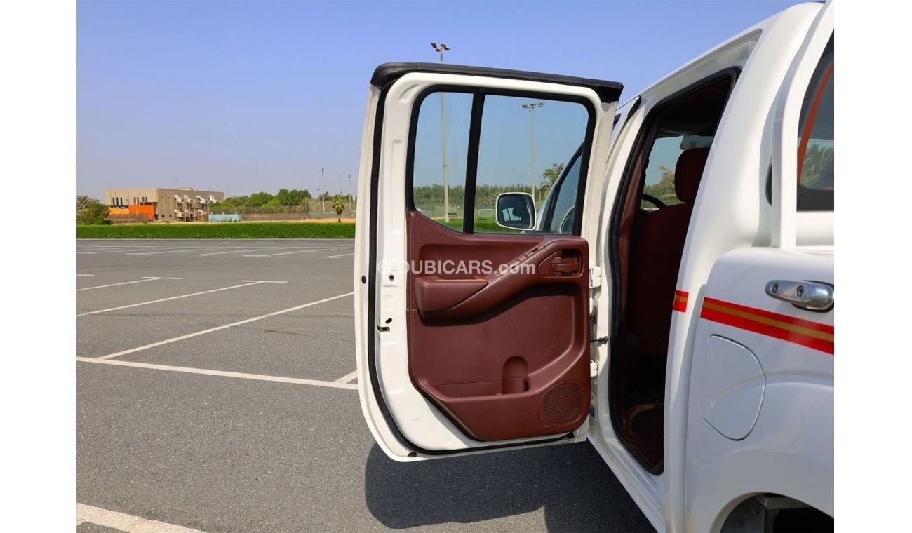 نيسان نافارا SE 4x2 Double Cabin Pick-Up M/T Petrol FWD | GCC Specs | Brand New