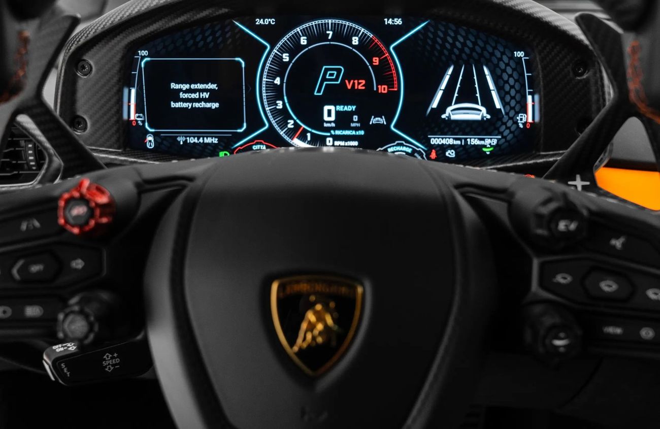 لامبورغيني ريفويلتو 6.5L V12 Naturally Aspirated Engine + eMotor