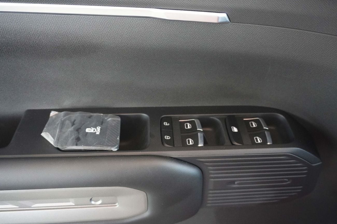 Rely R8 COMFORT 4x4 2.4L M/T 2026 MODEL