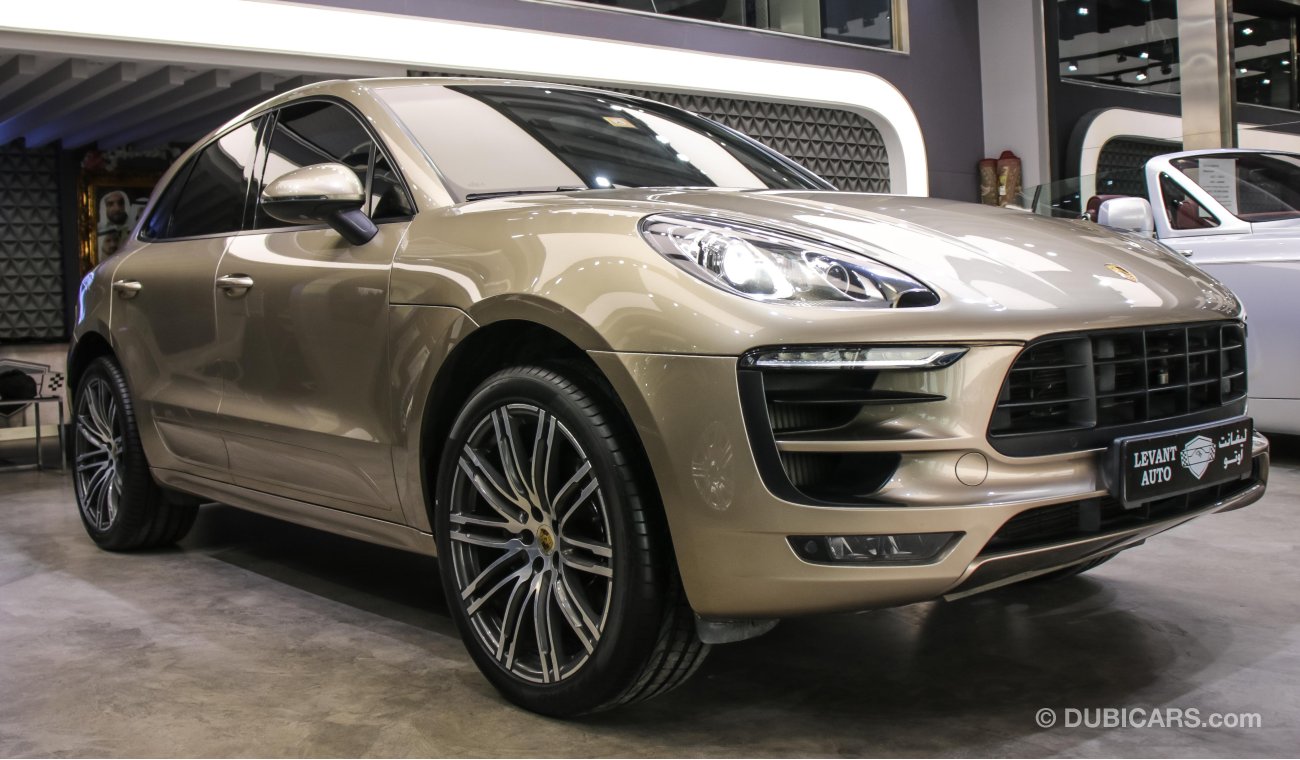 Porsche Macan S