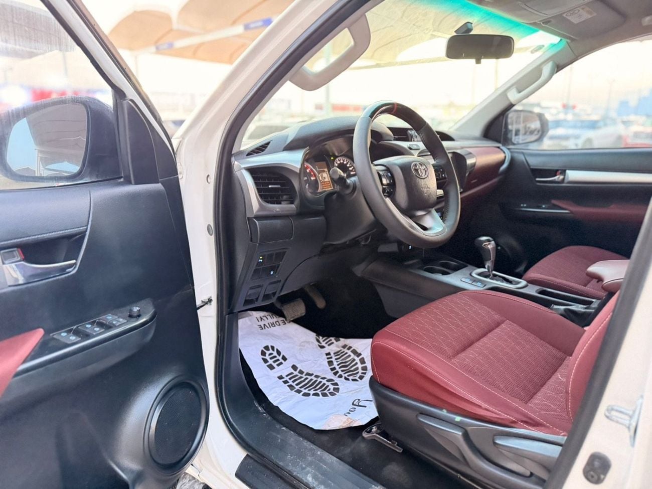 تويوتا هيلوكس SGLX S GLX 2.4L AWD A/T