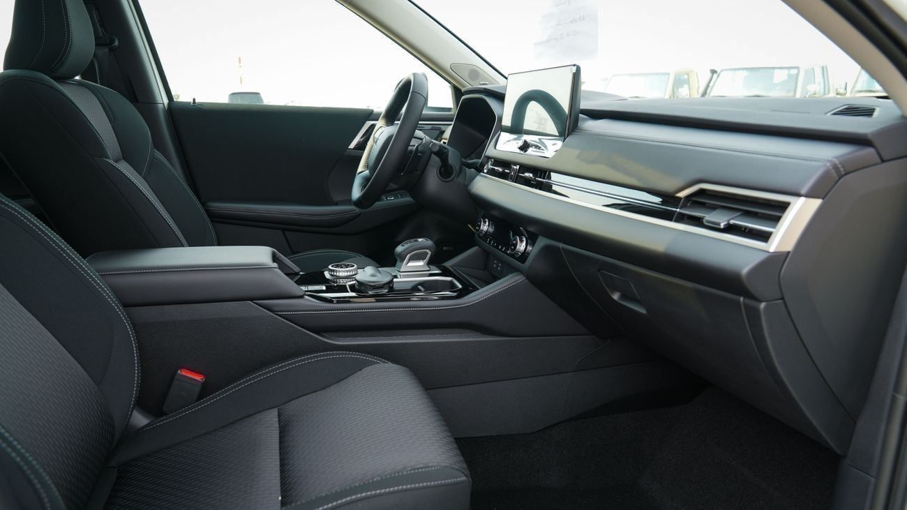 Mitsubishi Outlander Brand New 2026 Mitsubishi Outlander Medium Line (G05) 2.5L | 7-Seater SUV | GCC Spec | Export Only