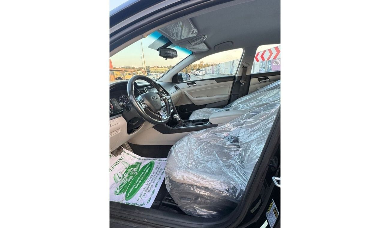 Hyundai Sonata In excellent condition and requires no expense