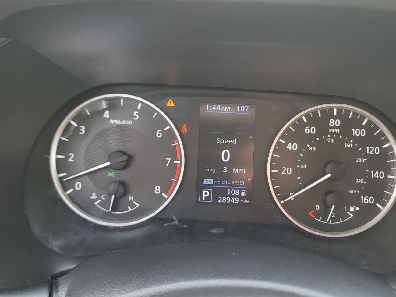 نيسان سنترا SV 1.8L