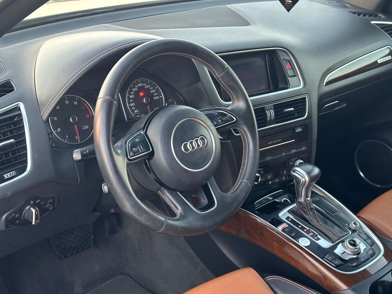 Audi Q5 45 TFSI S-Line 3.0L