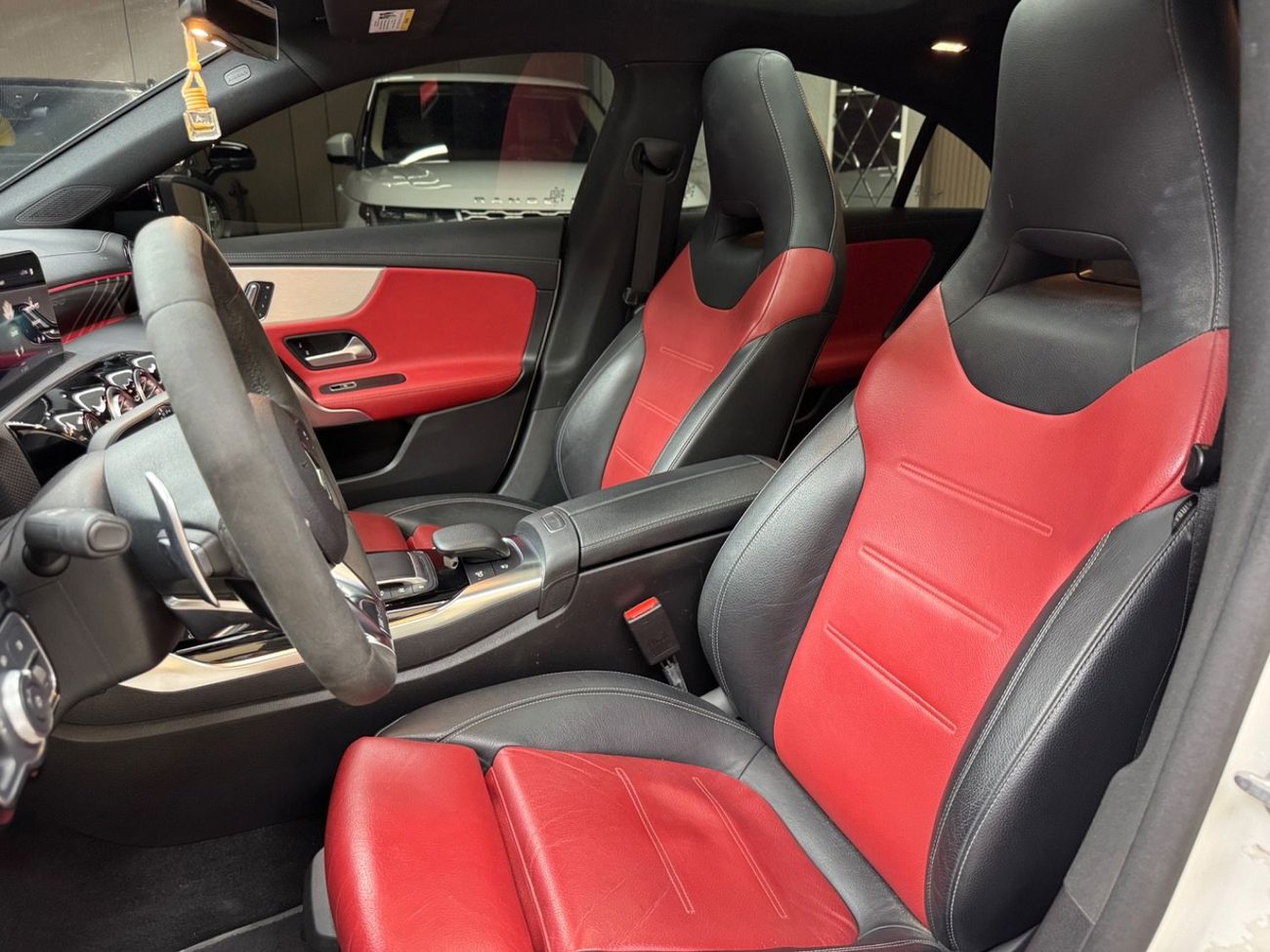 مرسيدس بنز CLA 35 AMG Premium + 2.0L