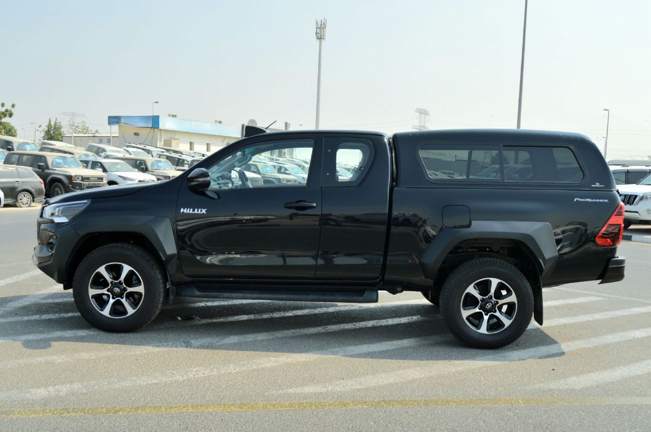 Toyota Hilux Double cabin 2.8L, perfect inside and outside