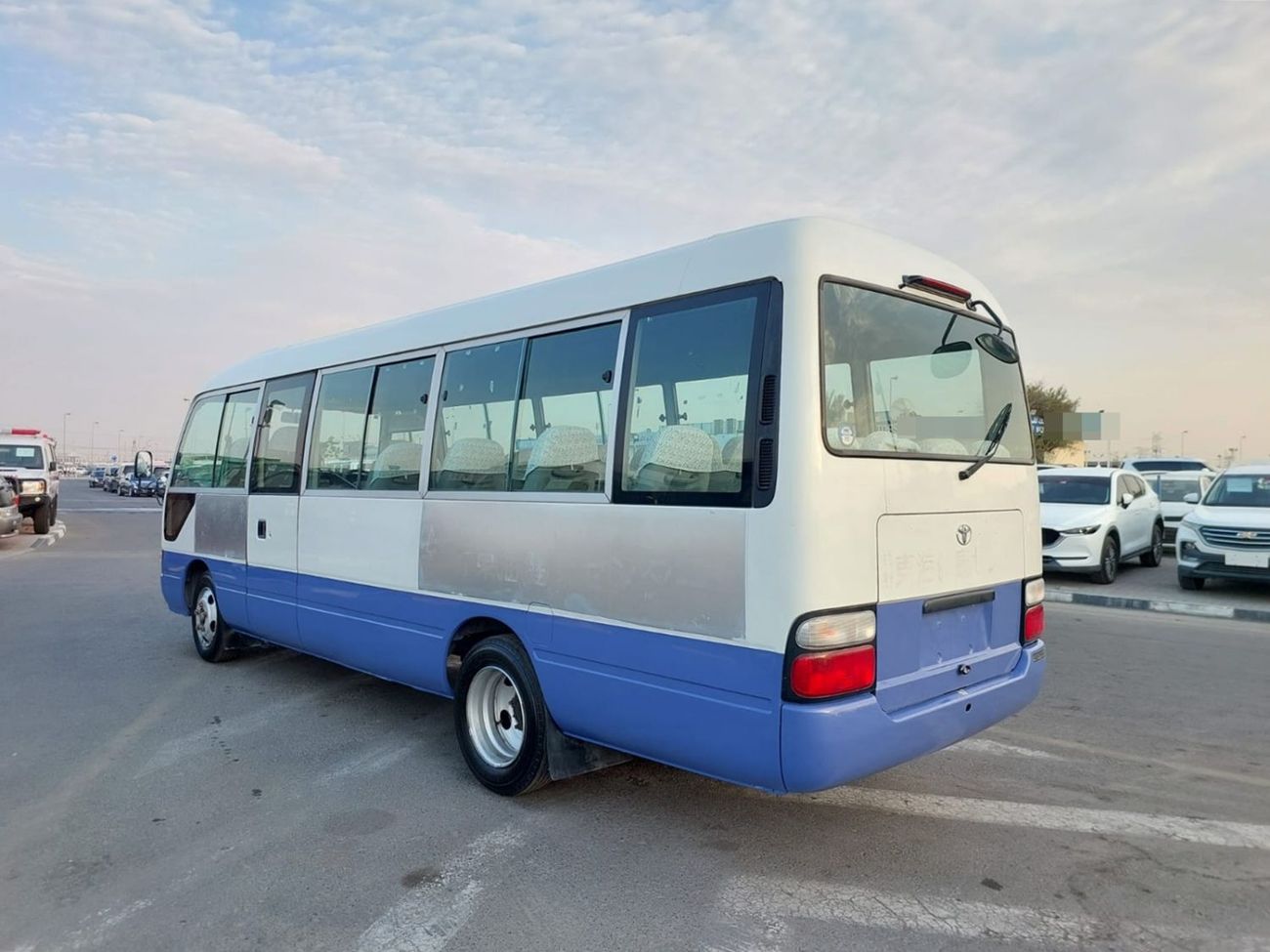 تويوتا كوستر 2002 TOYOTA COASTER BUS RHD 4.1 L DIESEL AUTOMATIC (PM11068)