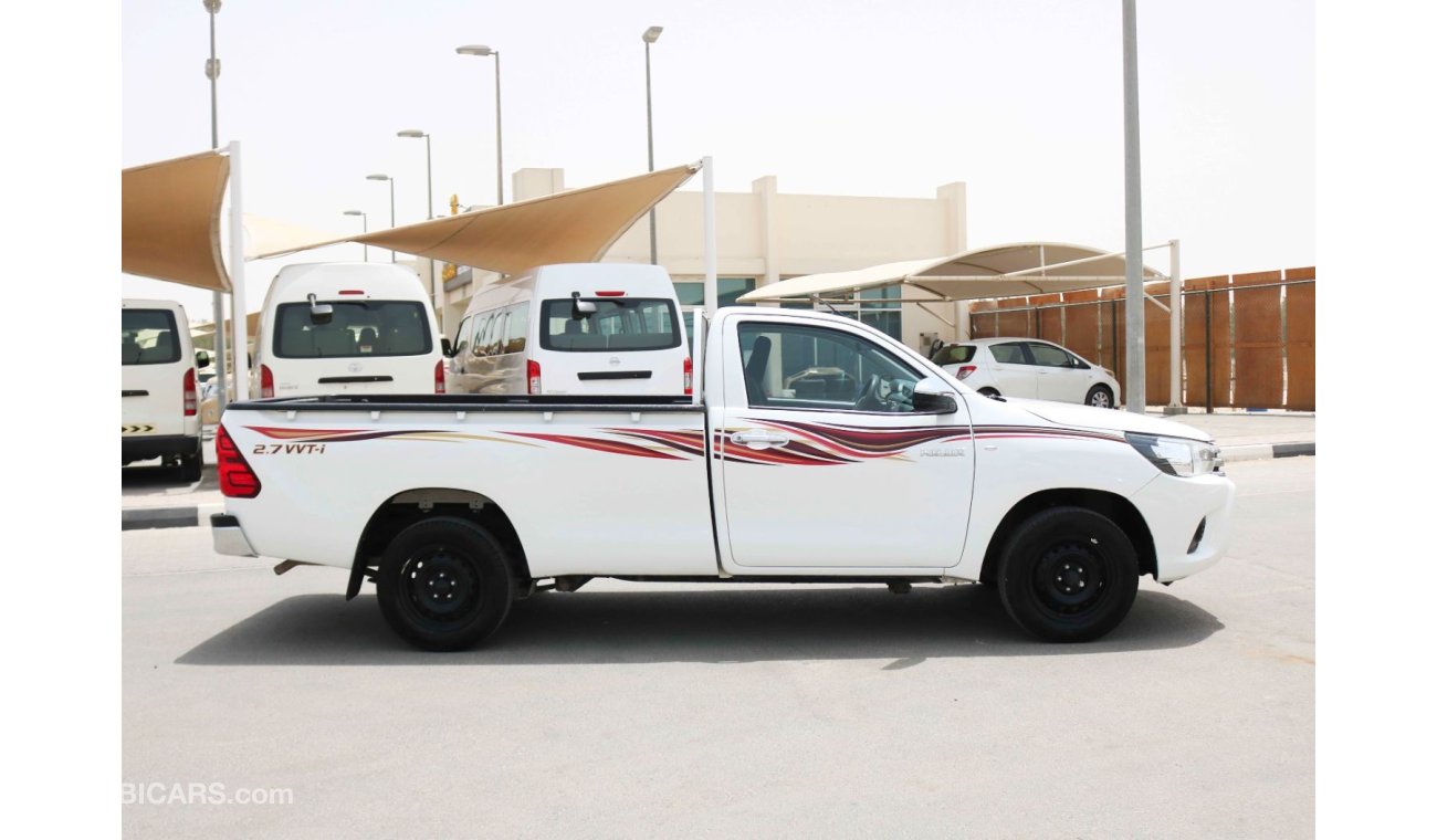 Toyota Hilux 2017 - SINGLE CABIN 4X2- GL - EXCELLENT CONDITION WITH GCC SPECS - VAT EXCLUDED