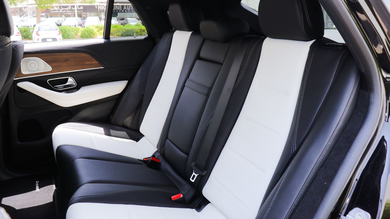 Mercedes Benz GLE450 4MATIC Coupe AMG with Burmester Sound System & Head Up Display