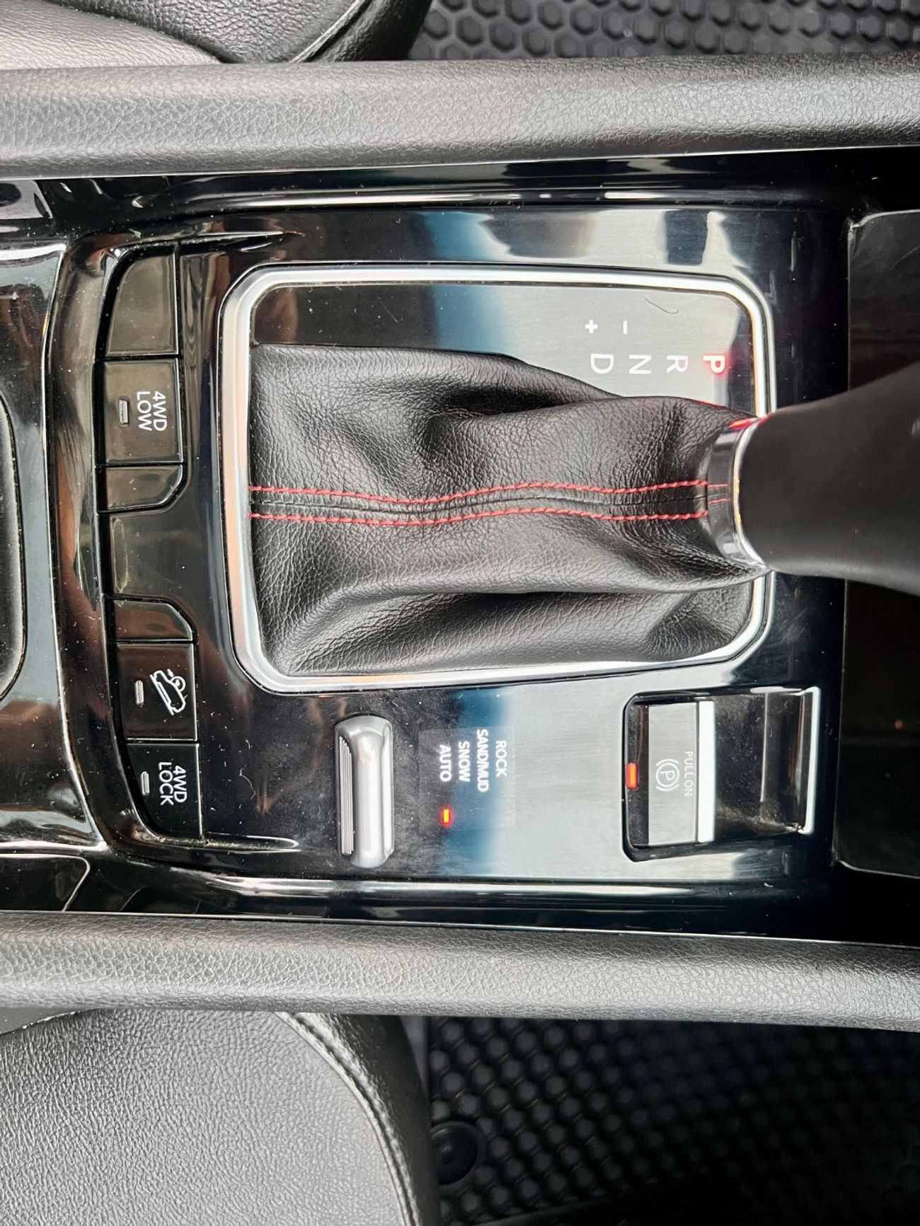 Jeep Compass Trailhawk 2.4L (182 HP)