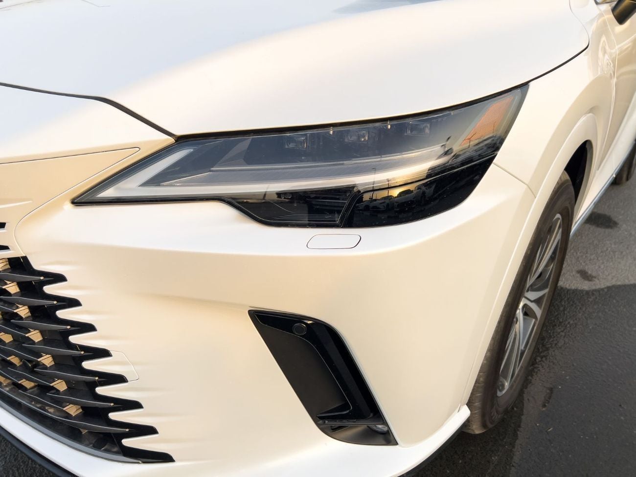 لكزس RX 350 EXPORT ONLY - Lexus RX350 Prime Plus 2.4L AWD