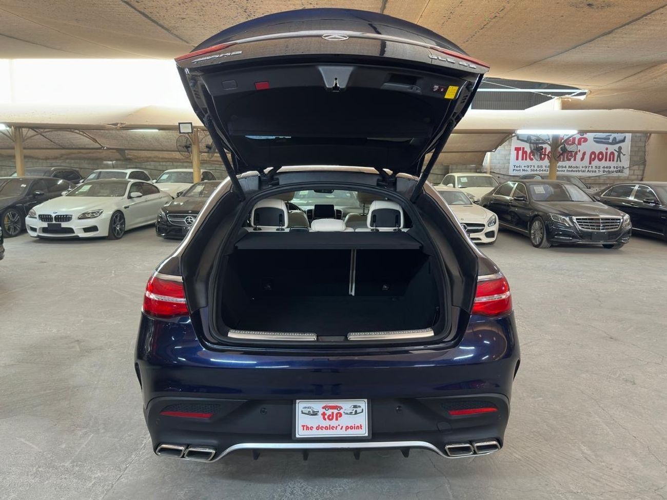 مرسيدس بنز GLE 43 AMG Coupe 3.0L MERCEDES GLE 43 AMG COUPE 2017 | CAVANSITE BLUE PAINT | DESIGNO PACKAGE | CARBON INTERIOR