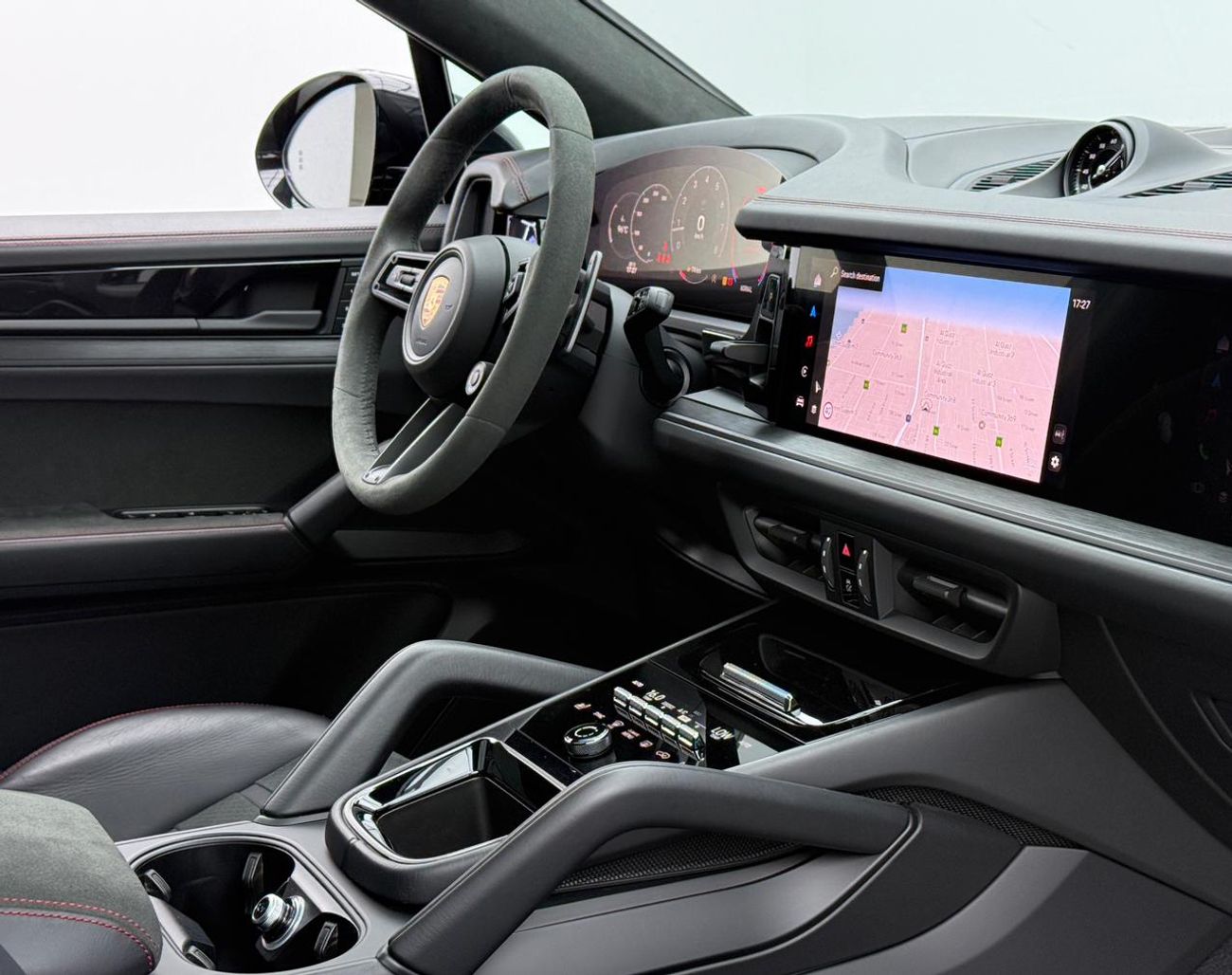 Porsche Cayenne 2025 Porsche Cayenne GTS, 2027 Porsche Warranty, Sport Chrono Package, Very Low Km, GCC