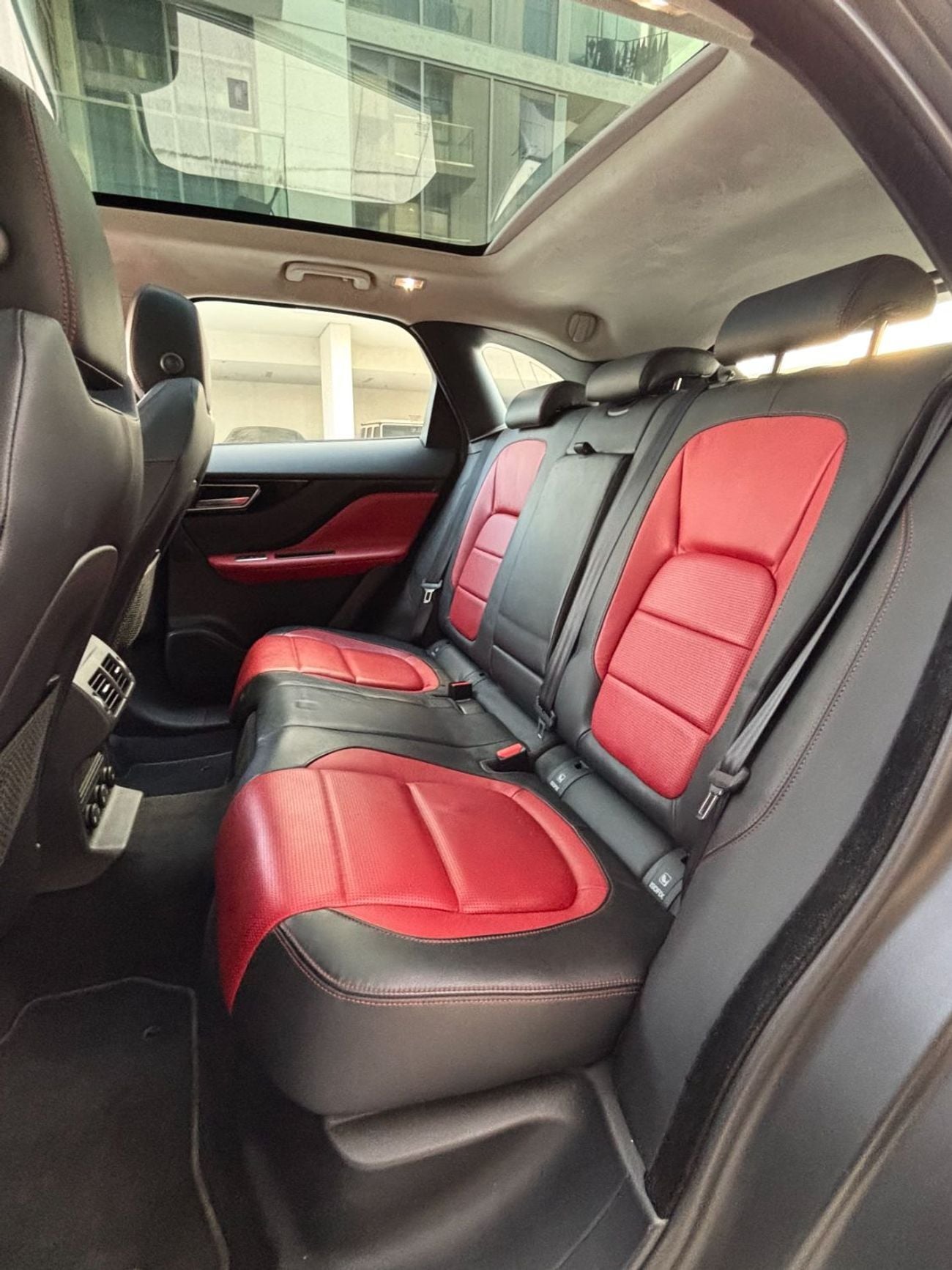 Jaguar F-PACE Jaguar F-Pace R-Sport 3.0L V6 Supercharged – 2020 – GCC Specs