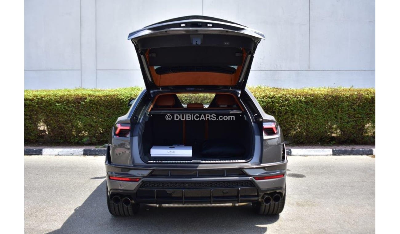 Lamborghini Urus V8 666 HP