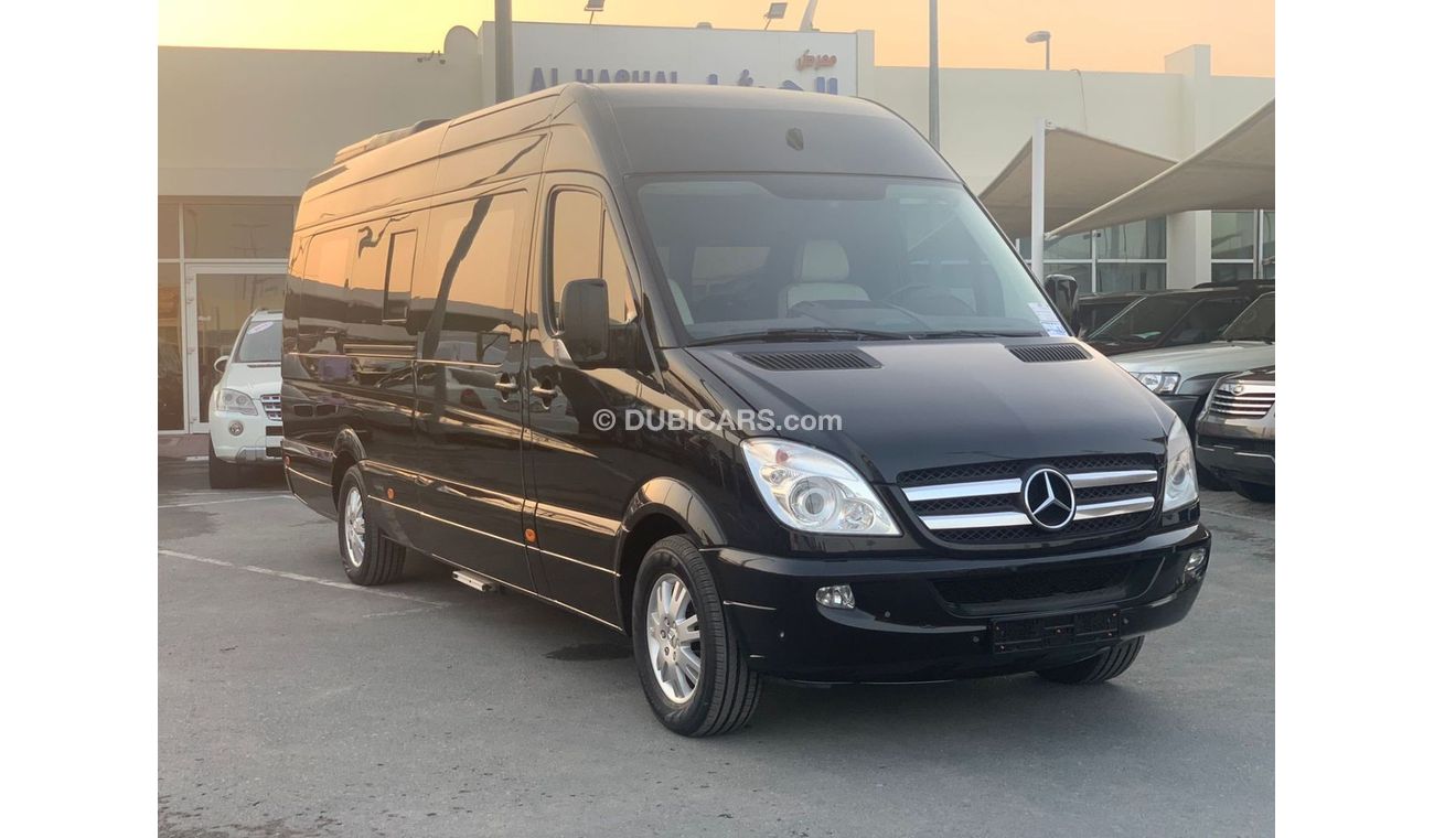 Mercedes-Benz Sprinter Mercedes Sprinter VIP_Gcc_2014_Excellent_Condition _Full option