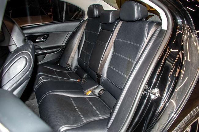 Mercedes-Benz C-Class STANDARD, миниатюра 29