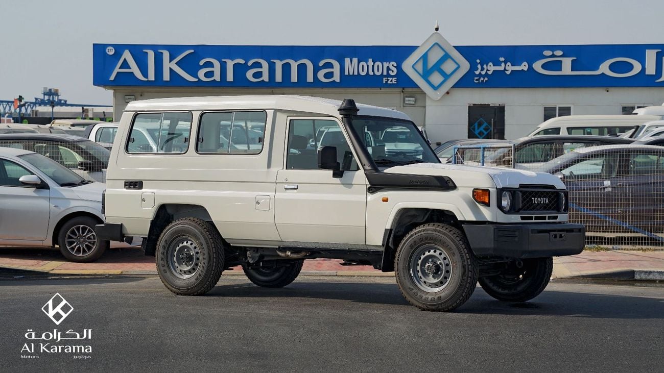Toyota Land Cruiser 70 LC 78 HARDTOP 4.0L MT  | Dual Tank |  FM Radio | Snorkel | GCC Specs