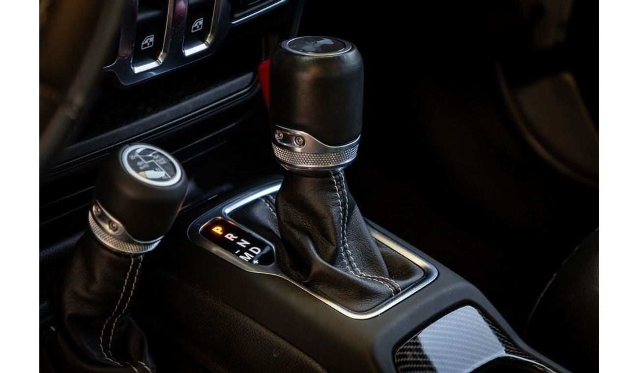 جيب رانجلر Sahara 3.6L A/T (5 Seater) Jeep Wrangler Sahara 2022 GCC under Agency Warranty with Flexible Down-Pa