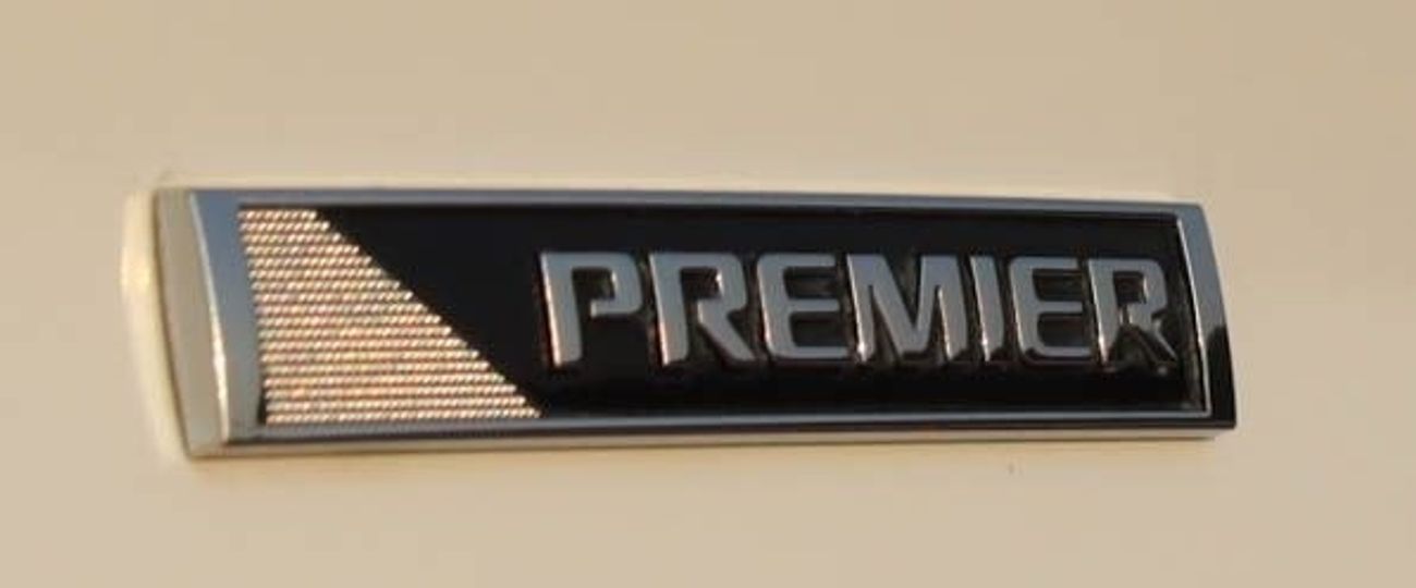 شيفروليه إمبالا Chevrolet impala V6 2018 full option GCC , accident-free excellent condition, 1175 pm