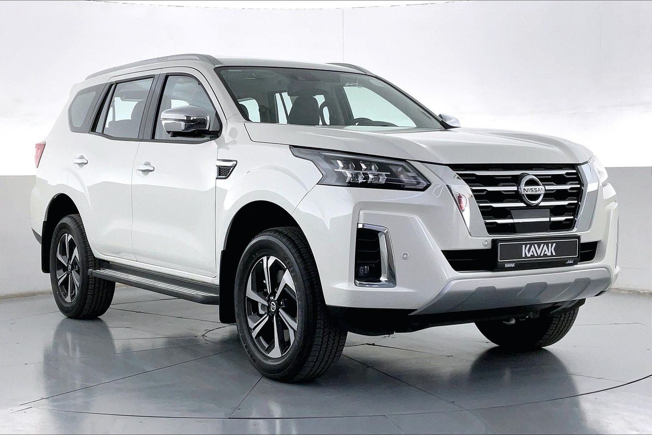 Nissan XTerra Platinum | 1 year free warranty | 1.99% financing rate | 7 day return policy