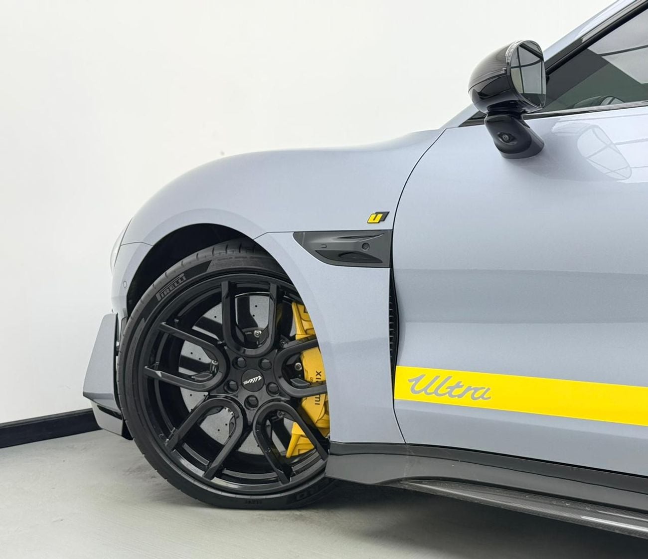 Xiaomi SU7 Max AWD 2025 Xiaomi SU7 Ultra, Warranty, Excellent Condition ,Full Carbon Spec