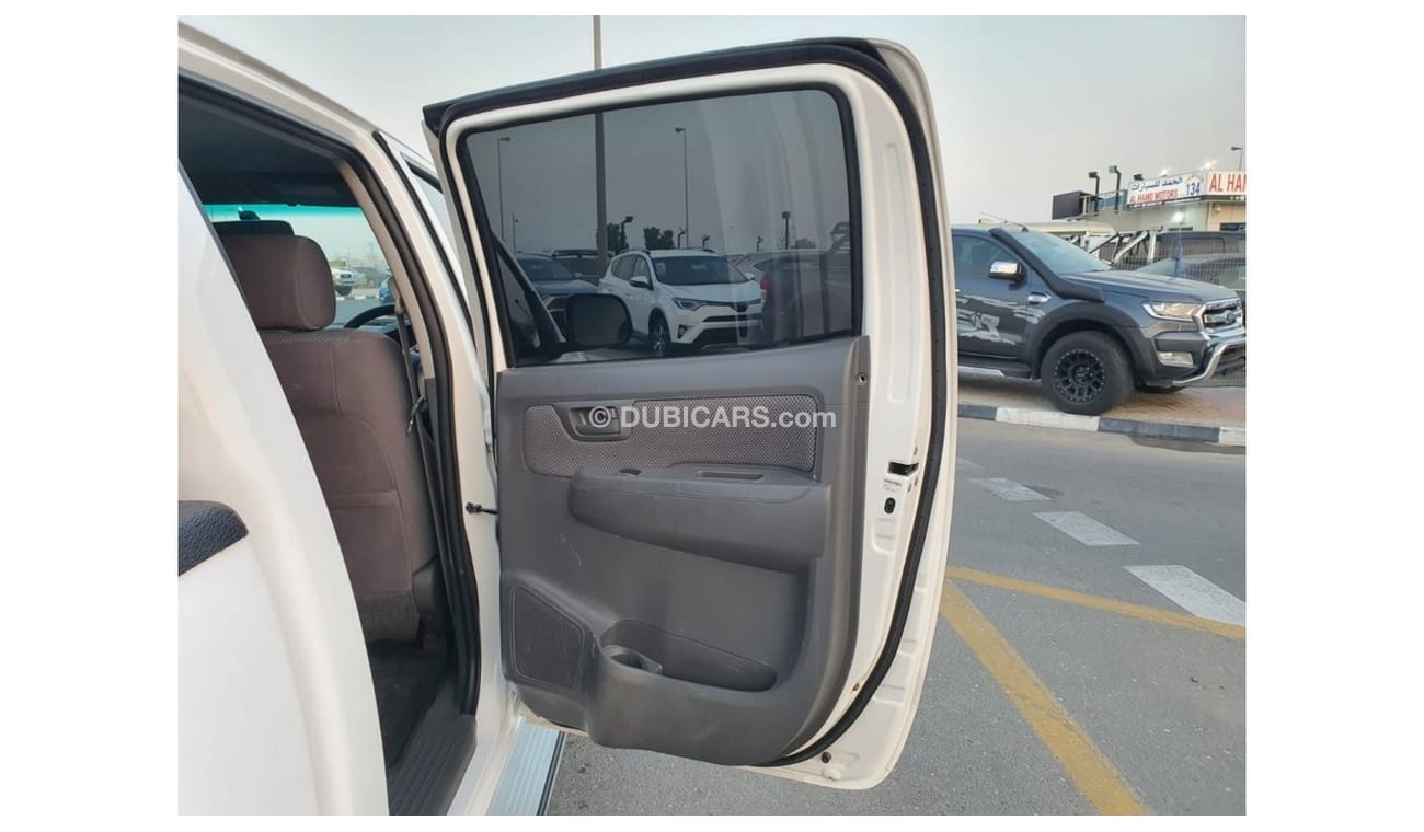 تويوتا هيلوكس