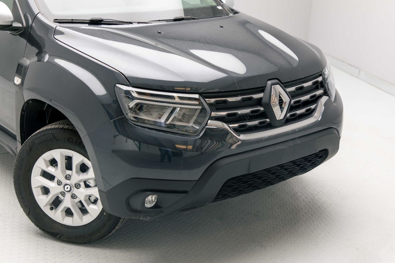 Renault Duster SE 1.6L - Grey Inside Black | Export Only