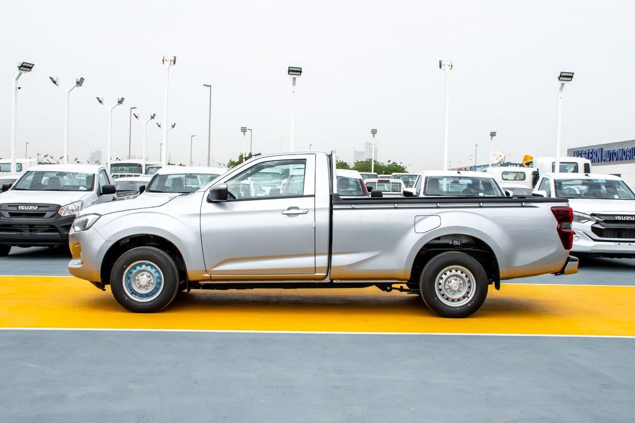 إيسوزو D ماكس إيسوزو دي-ماكس 2026 – بيك أب ديزل 1.9 لتر كابينة واحدة | متوفر بعدة ألوان