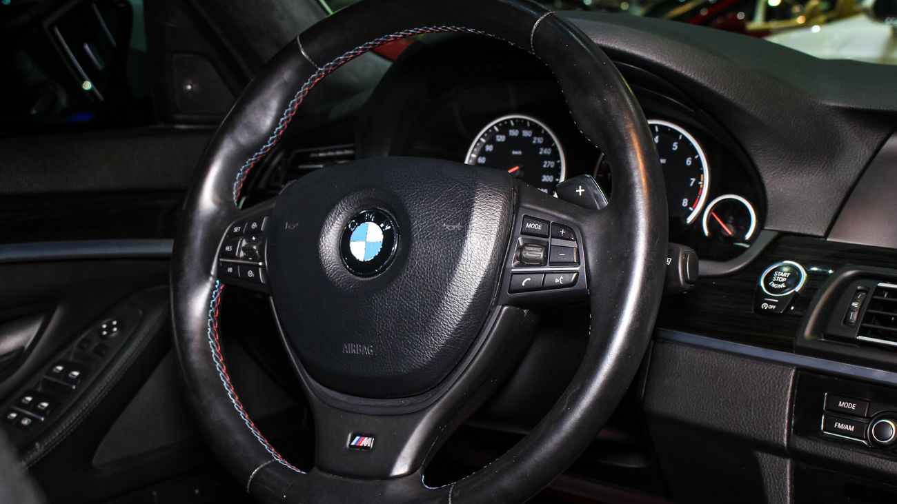 بي أم دبليو M5